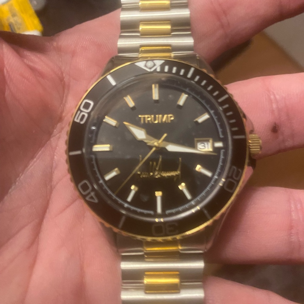 New Trump Automatic Mechanical Black and Gold Watch